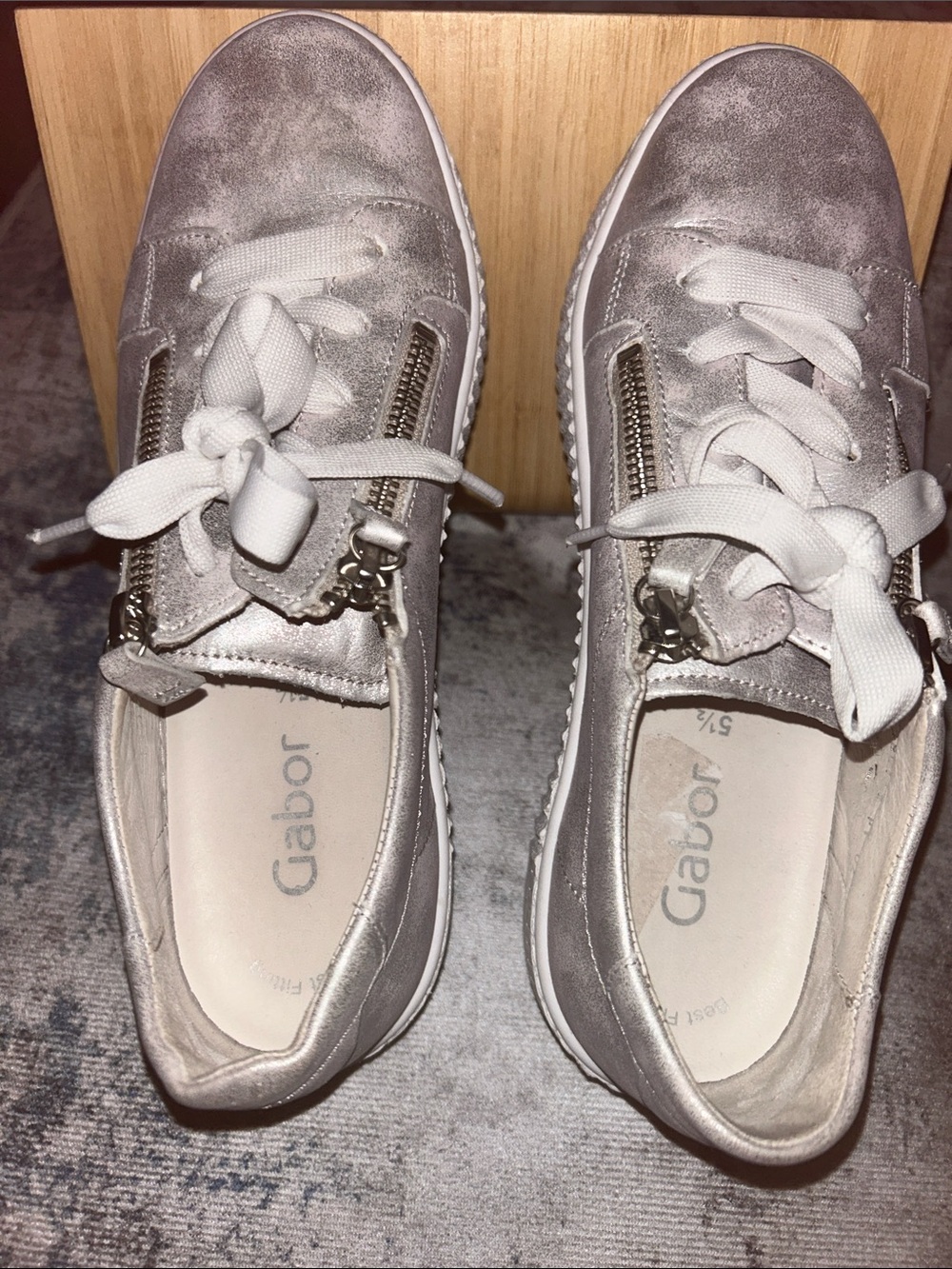 Gabor Women's Metallic Silver Sneaker